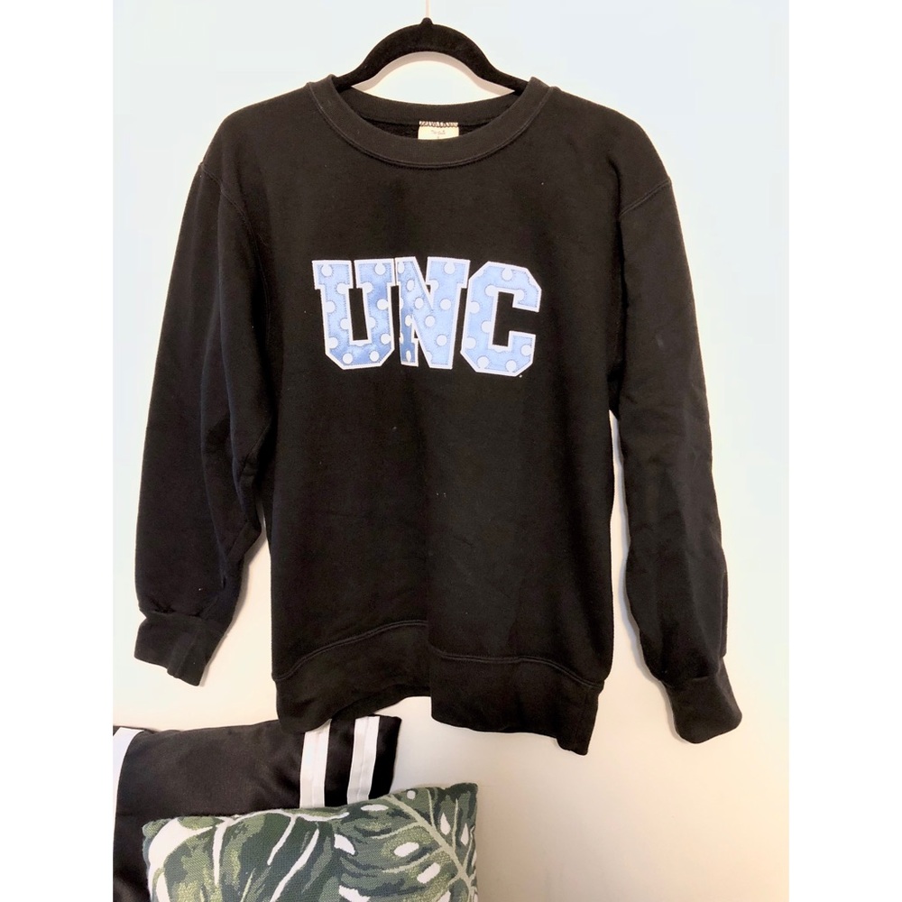 ❌ SOLD ❌ UNC Chapel Hill Carolina Sweatshirt (S)